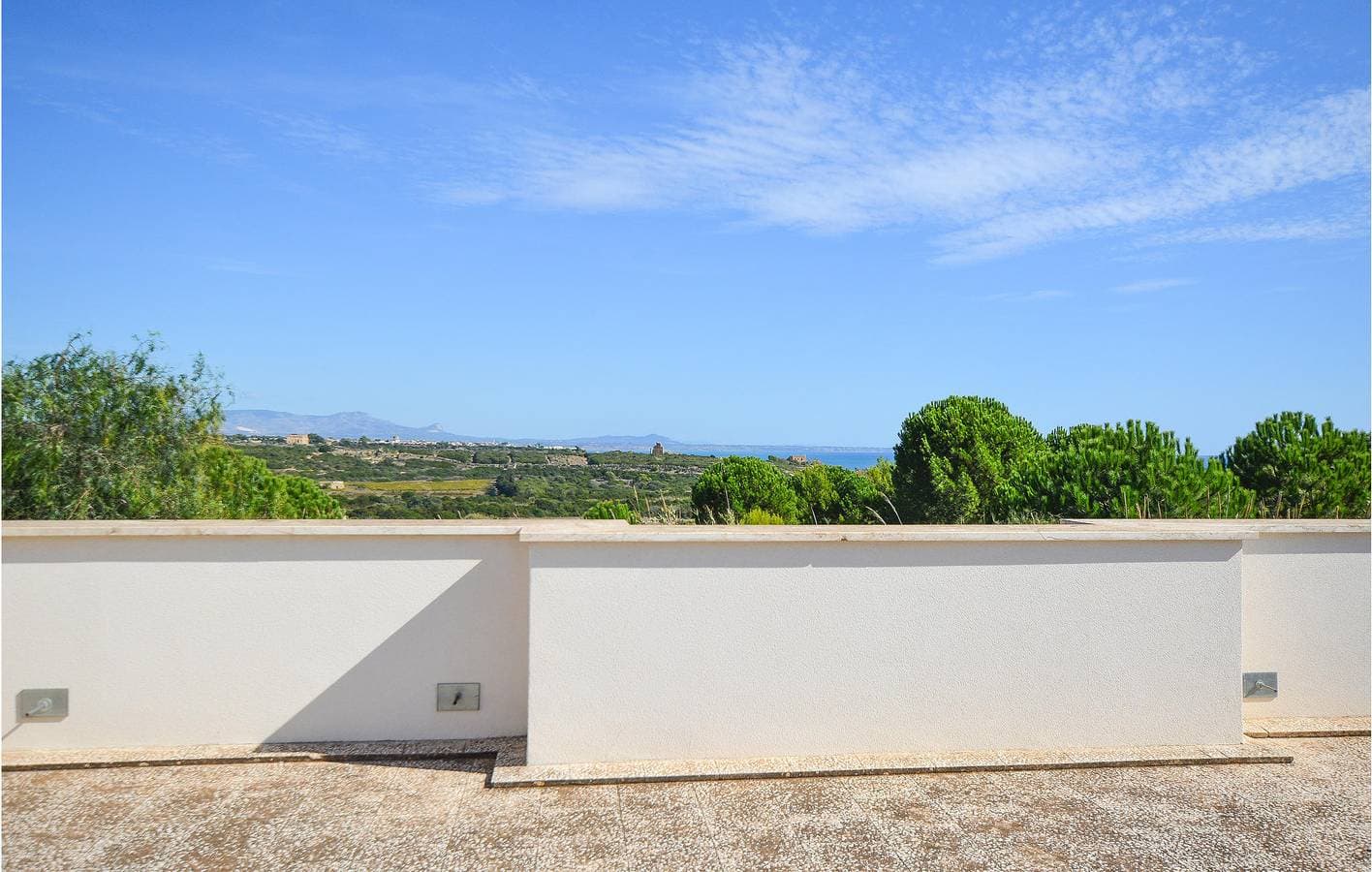 Foto 8 von 21: Apartment mit Meerblick, Terrasse und Parkplatz