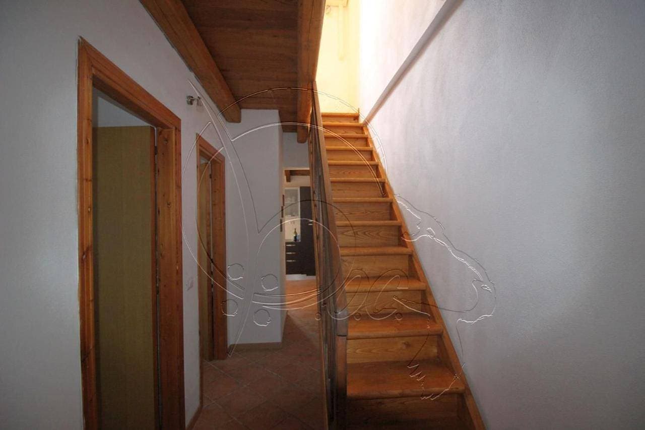 Foto 6 von 48: Three-Bedroom House
