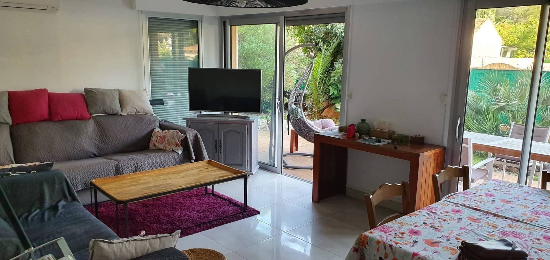 Foto 7 von 20: Ferienwohnung für 4 Personen mit Terrasse