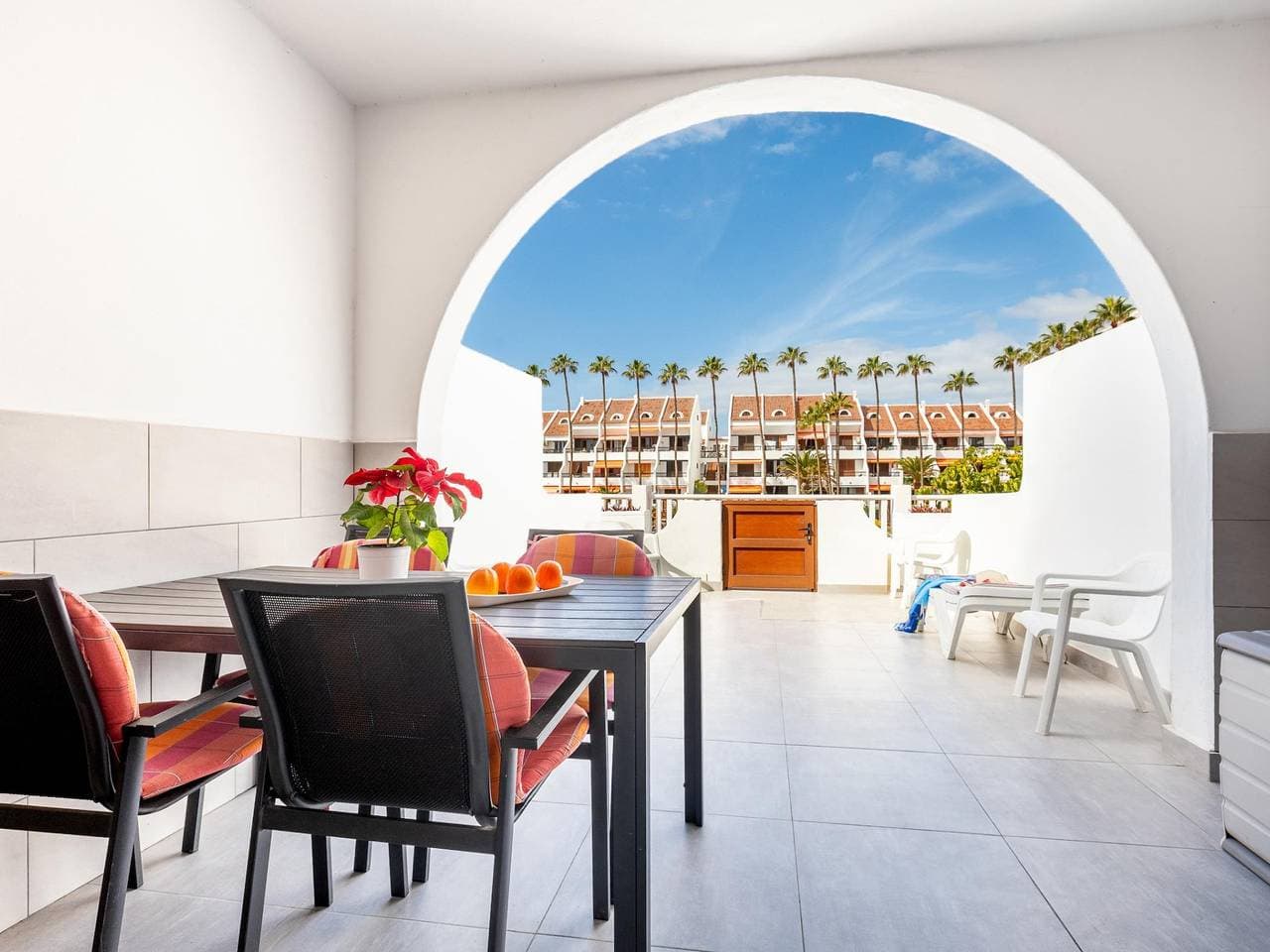 134 Parque Santiago II, amazing terrace, pool side 1