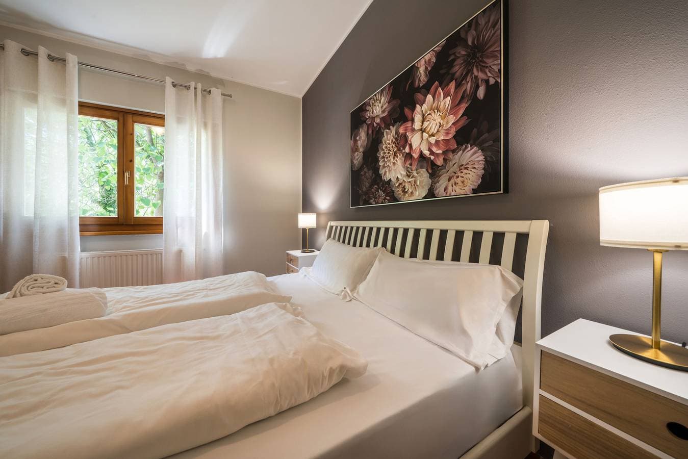 Foto 8 von 17: Ferienwohnung für 4 Personen mit Seeblick