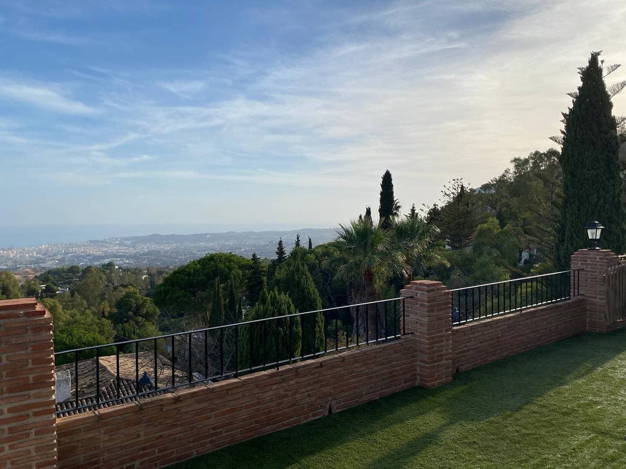 Foto 4 von 39: Villa „Mari Prestige“ mit Meerblick, WLAN und Klimaanlage