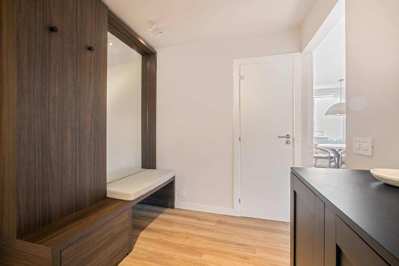 Foto 12 von 28: Ferienwohnung 'Estudio con Piscina Centro' mit Gemeinschaftspool, privater Terrasse & WLAN