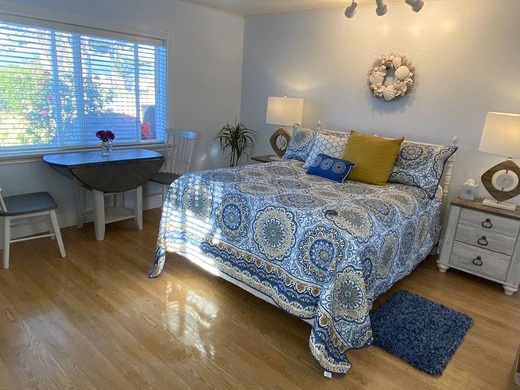 Foto 3 von 11: Nice studio right by the ocean