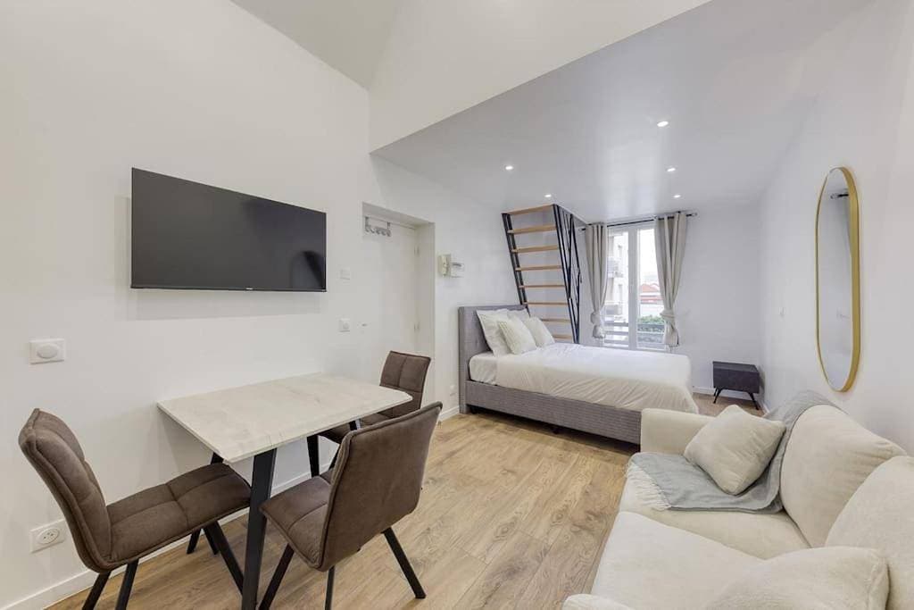 Foto 4 von 17: Two-Bedroom Apartment