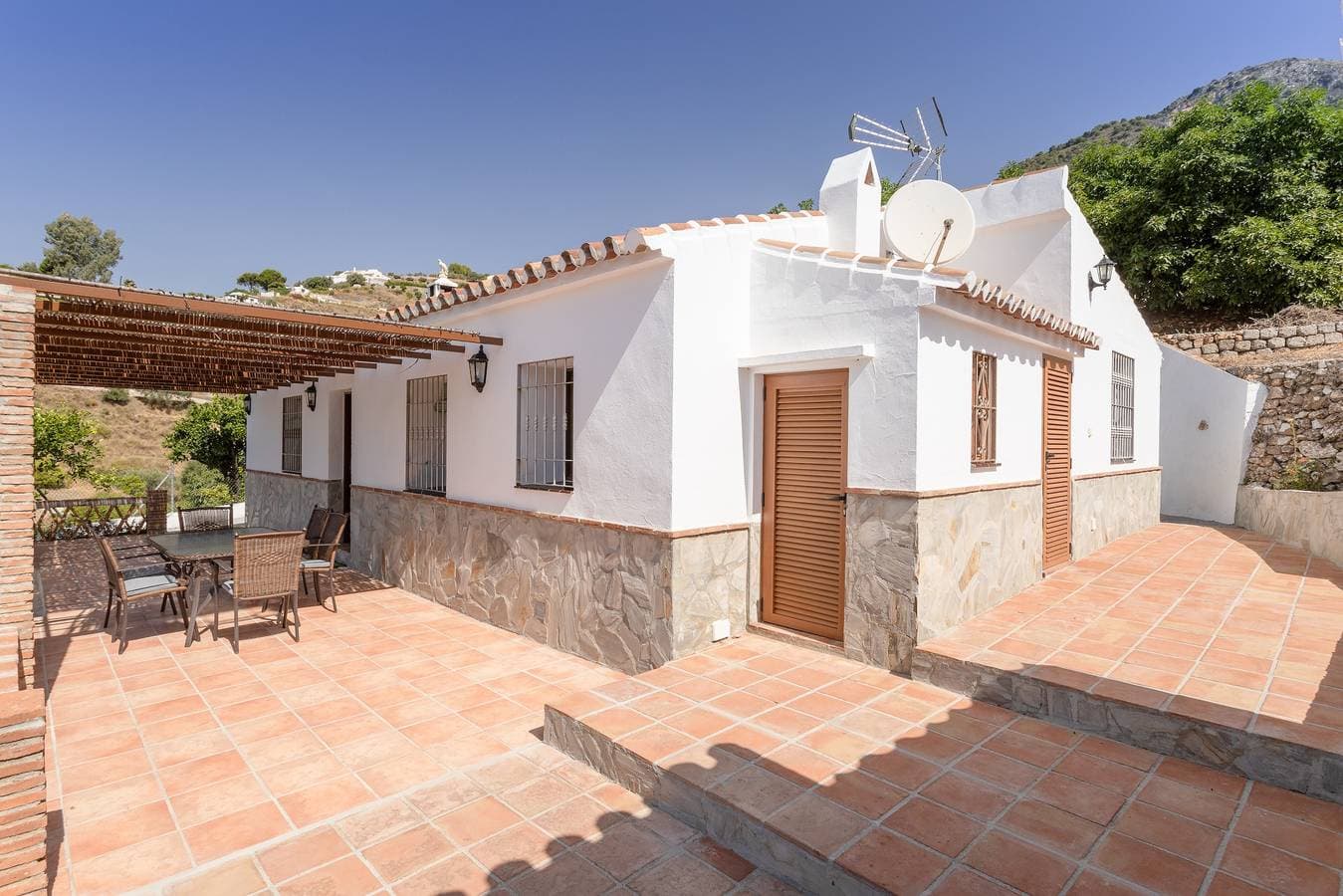 Foto 4 von 26: Gemütliches Ferienhaus "La Monticana " mit Meerblick, WLAN, Klimaanlage, Pool & Terrasse