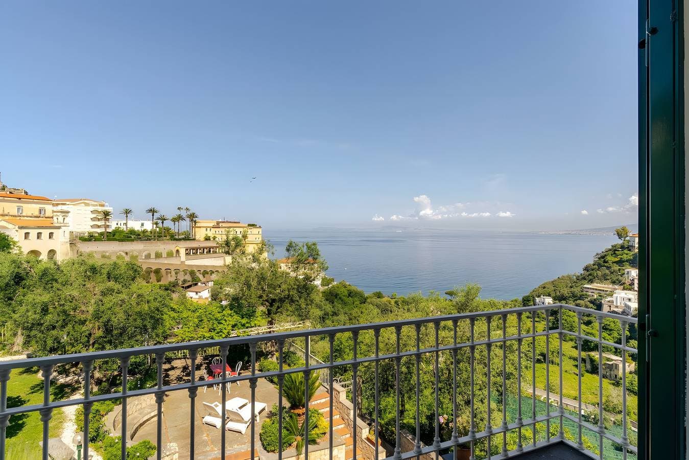 Foto 4 von 44: Ferienhaus 'Alexandra' mit Meerblick, WLAN und Klimaanlage