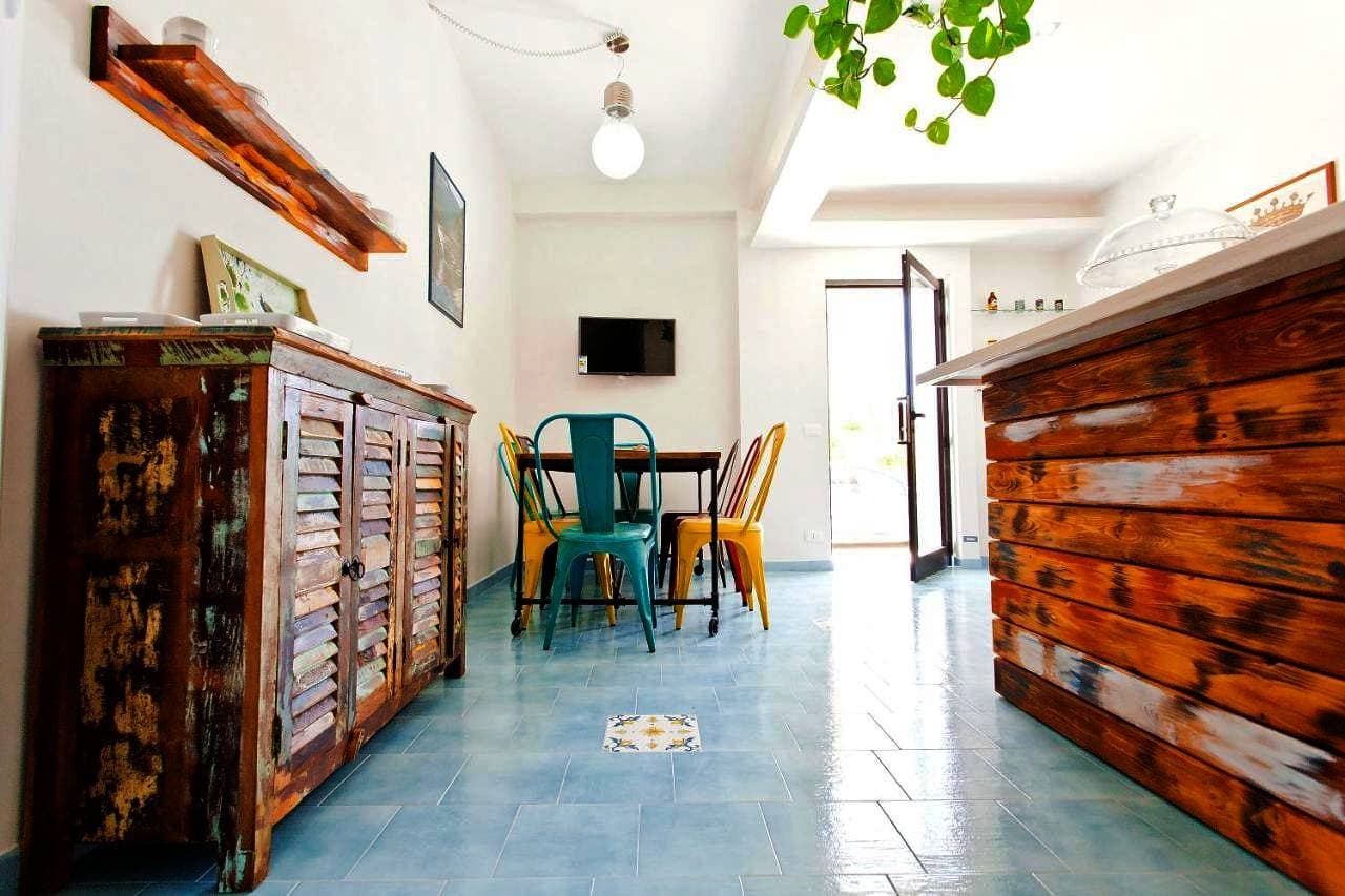 B&B Shining 1