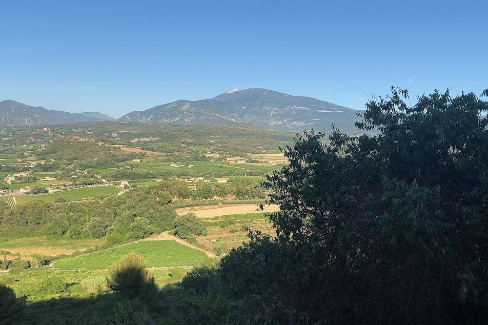 \"La Demeure\" Mas au Cœur du Village de Crestet Avec Piscine Privée 1