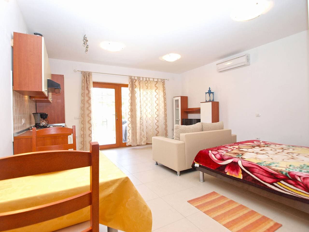 Foto 5 von 21: Ferienwohnung für 2 Personen mit Terrasse