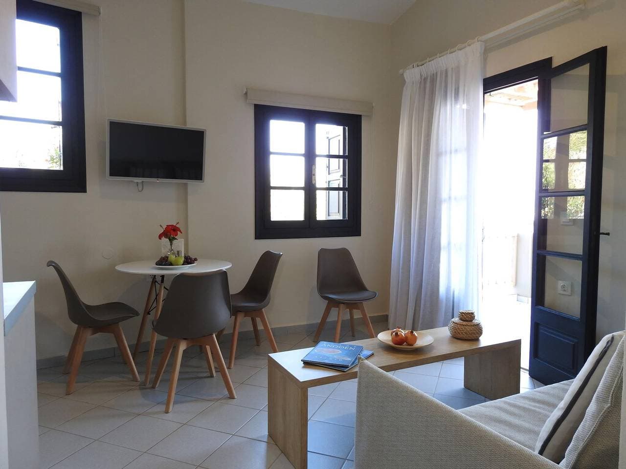 Foto 3 von 28: Villa für 4 Personen mit Meerblick