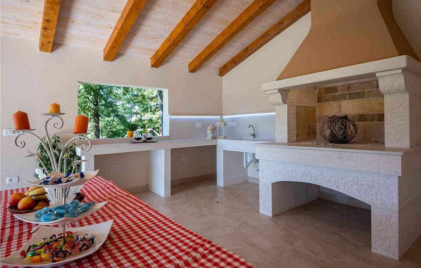Foto 12 von 31: Reizende Ferienwohnung mit Pool, Terrasse und WLAN – der perfekte Urlaubsort!