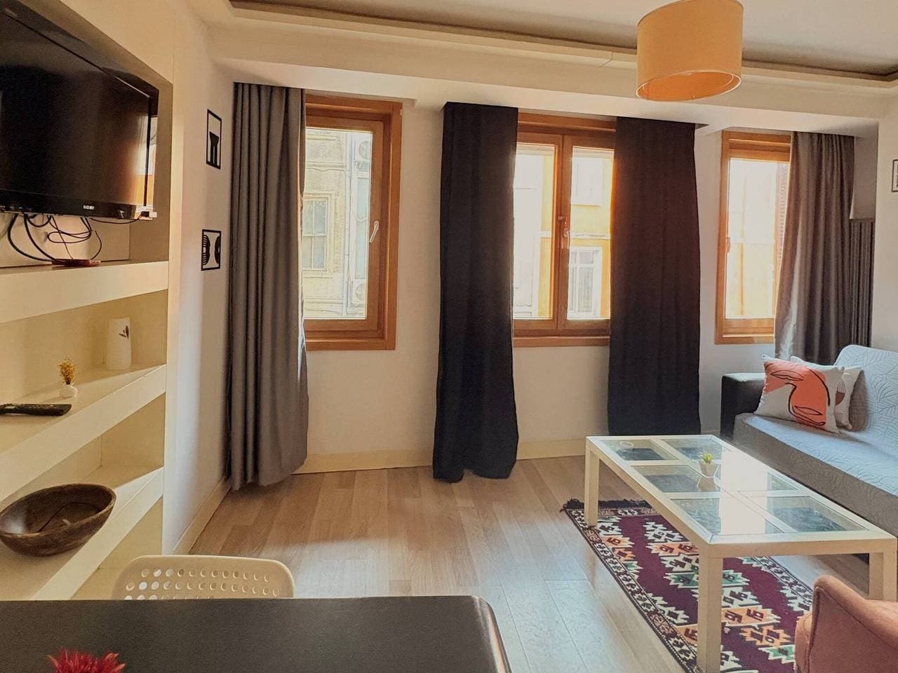 Foto 2 von 25: Taksim-Platz — Suite 01 mit 1 Schlafzimmer
