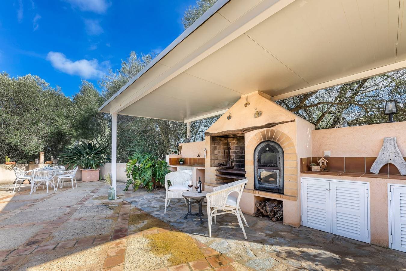 Foto 4 von 29: Ferienhaus 'Finca Som Llum' mit Bergblick, WLAN und Klimaanlage