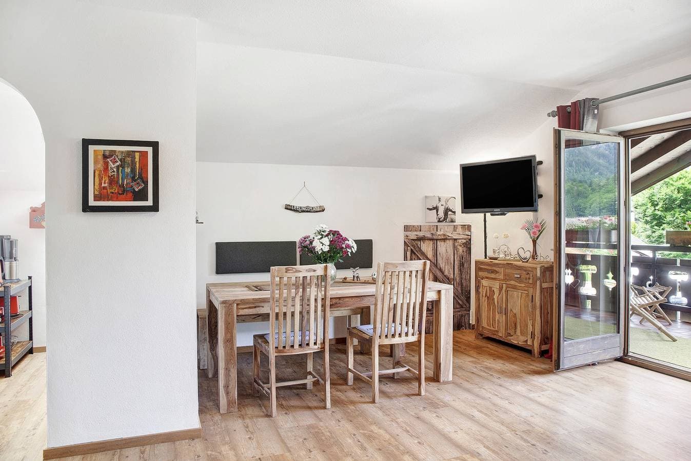 Foto 13 von 30: Einzimmerapartment 'Aschaubichl - Wohnung Anemone' mit Bergblick, Balkon und WLAN