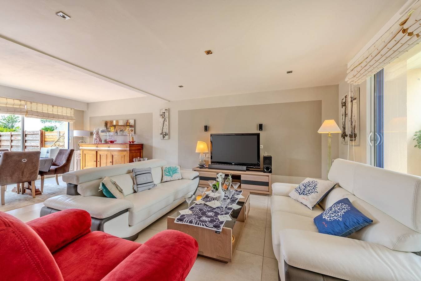 Foto 11 von 26: Ferienhaus 'Maison Avec Spa À 700m De La Plage' mit privater Terrasse, privatem Garten und Wi-Fi