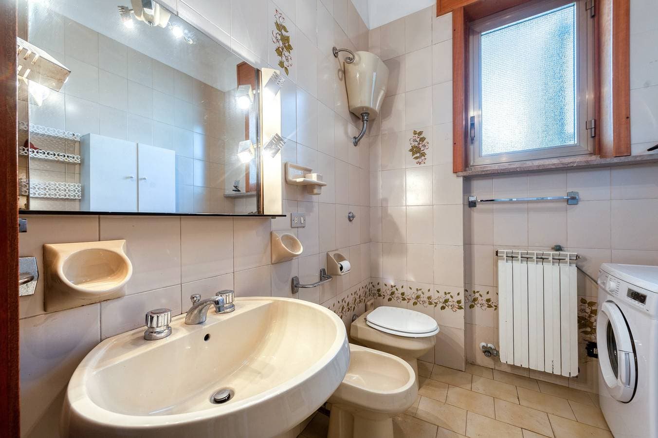 Foto 12 von 23: Ferienwohnung 'Lucia' mit Meerblick, privater Terrasse und Klimaanlage