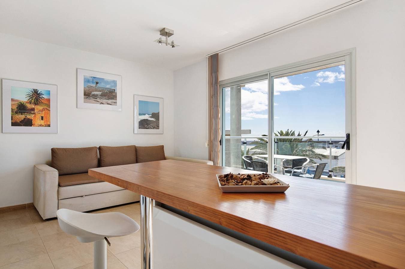 Foto 2 von 18: Ferienhaus 'Mar y Luz' mit Meerblick, privater Terrasse und WLAN
