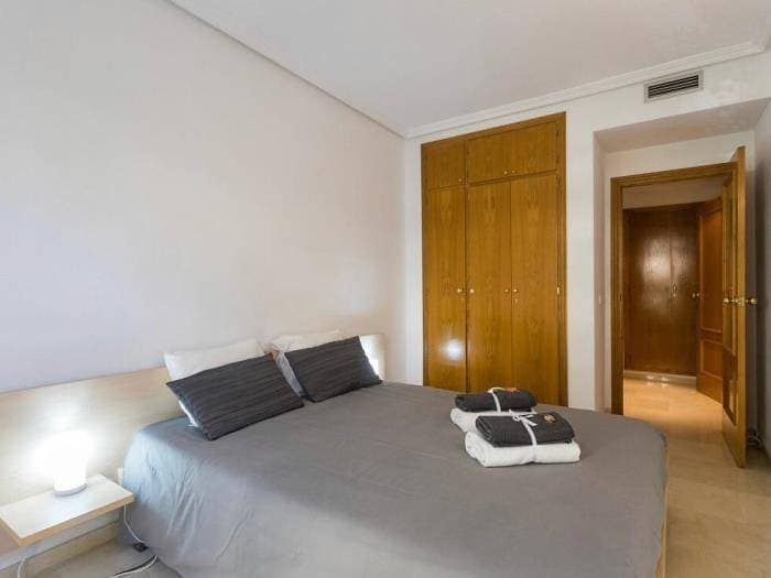 Foto 7 von 23: Ferienwohnung für 4 Personen mit Balkon/Terrasse