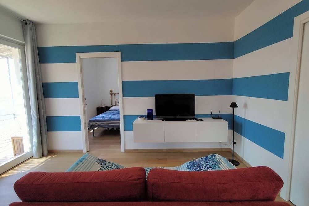 Foto 8 von 30: Neues, modernes Apartment mit 2 Badezimmern und Meerblick aus jedem Zimmer