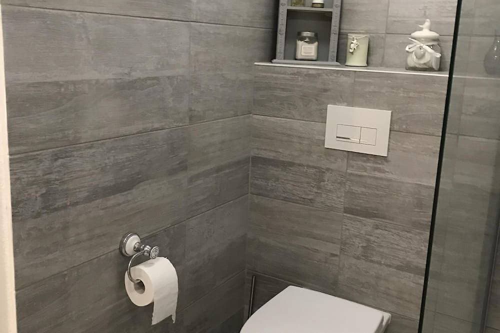 Foto 10 von 25: Unabhängiges, modernes Apartment mit 2 Doppelzimmern und Pool
