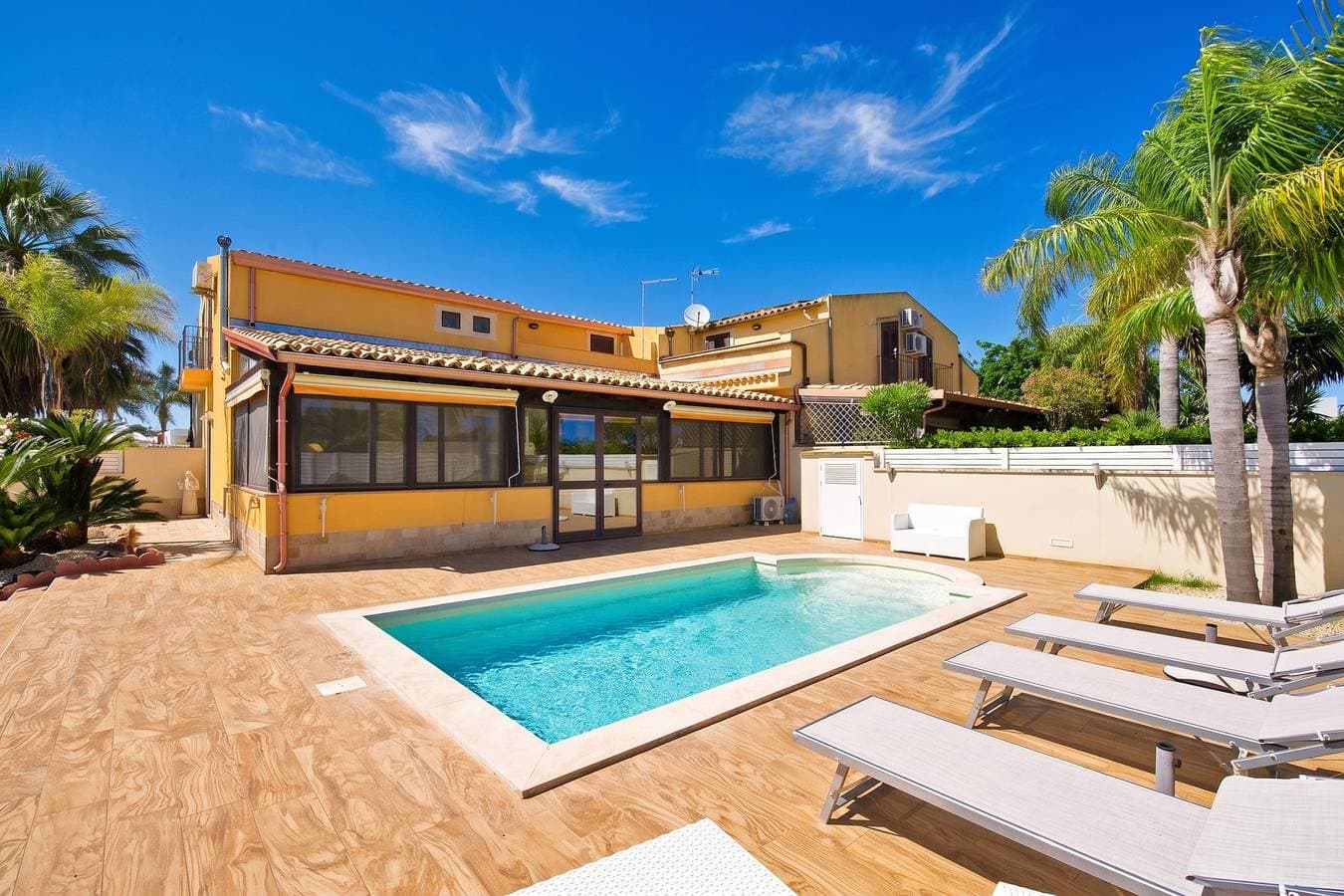 Casa Plaja 1