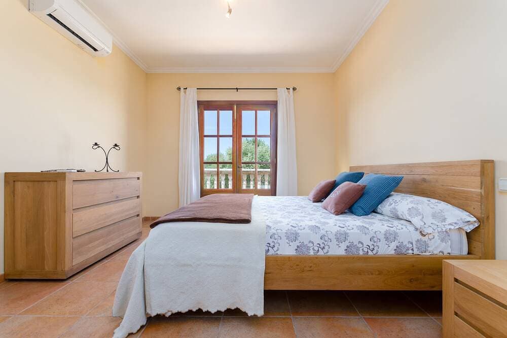 Foto 9 von 30: Es Vedat  6- Ferienhaus mit privaten Pool in Lloret De Vistalegre. WiFi gratis