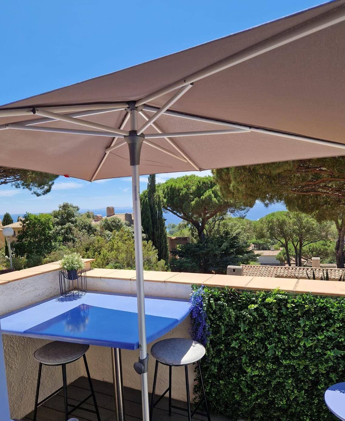 Foto 3 von 41: Appartement 'Ein kleines Paradies in Gigaro' mit Meerblick, WLAN und Klimaanlage
