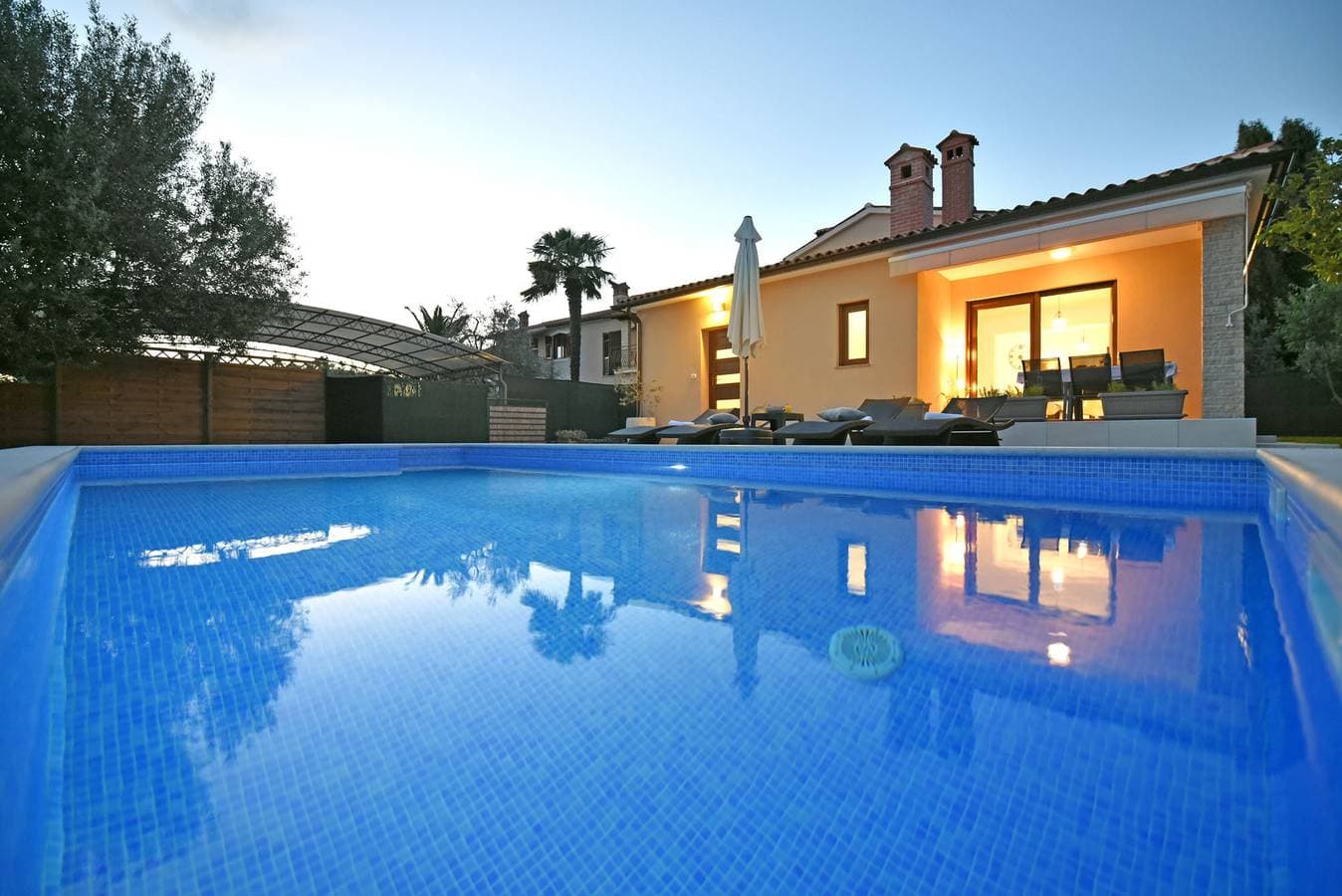 Foto 7 von 26: Villa für 6 Personen mit Garten
