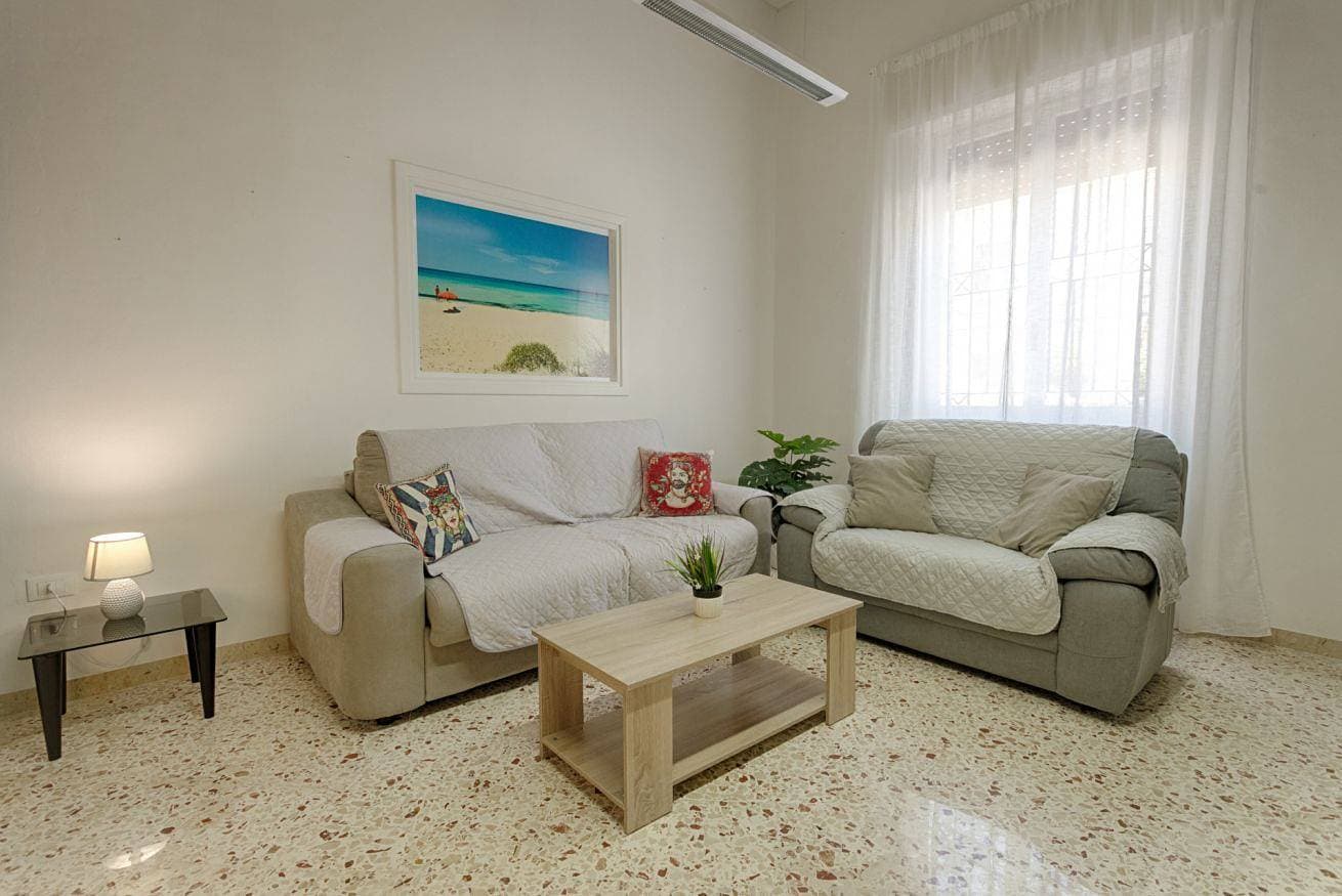 Foto 2 von 19: Ferienwohnung für 4 Personen mit Garten