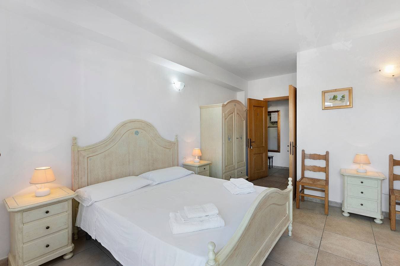 Foto 6 von 21: Nurache – Vierbettzimmer 1