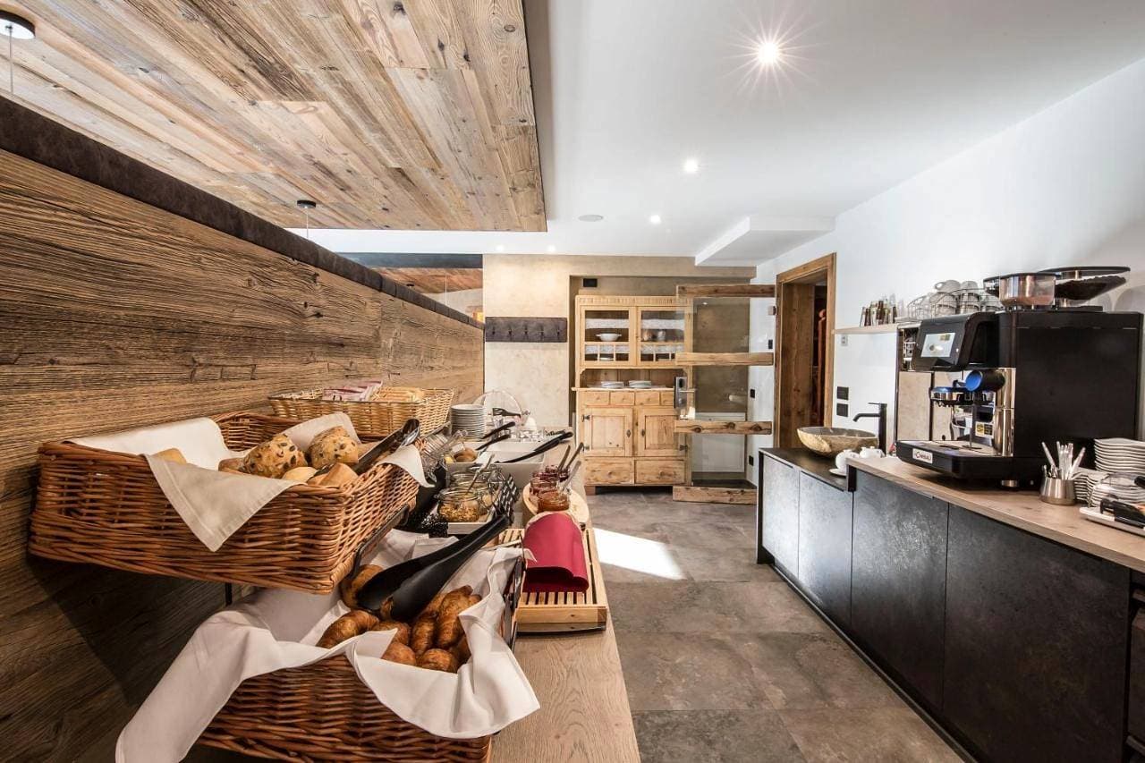 Foto 4 von 19: Studio with Mountain View (2 Adults)