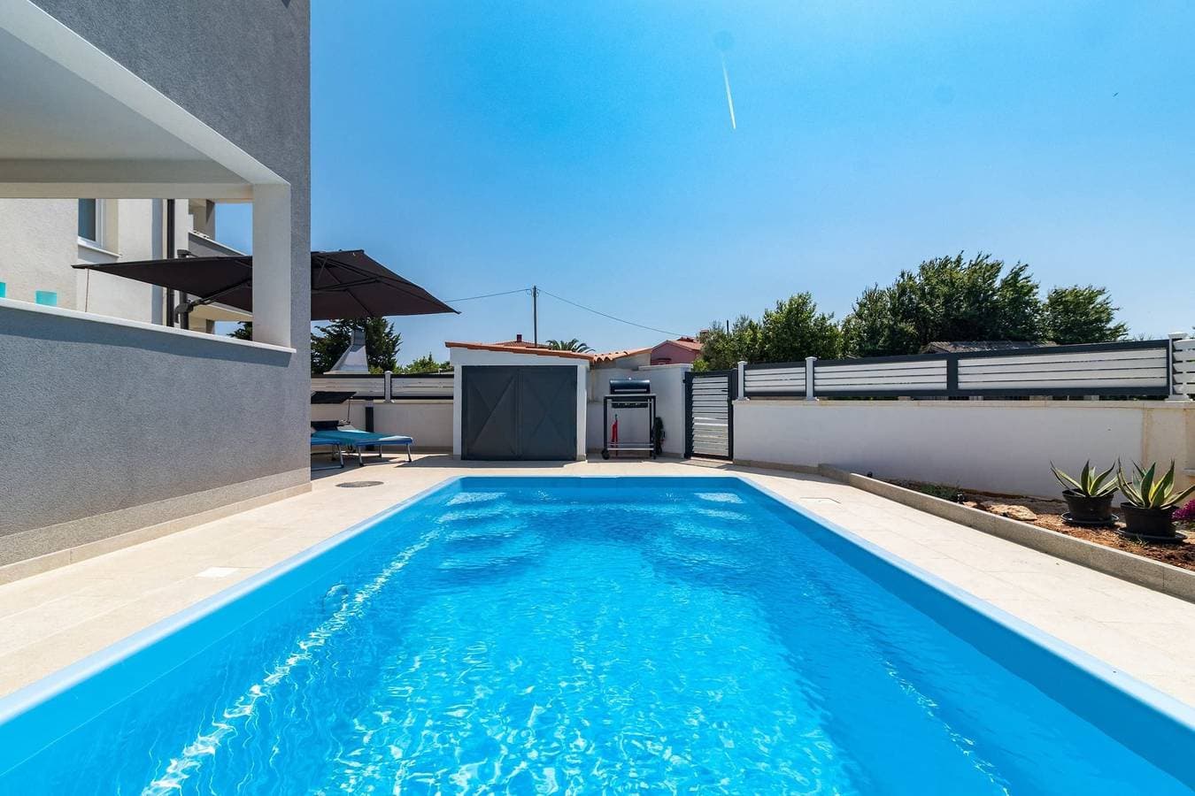 Pool Apartment Sax with Sea View (Private Pool) 1
