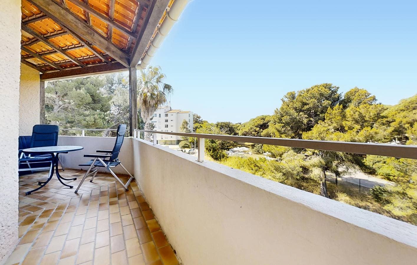 Gemütliche Wohnung mit Terrasse und Parkplatz - 2km zum Plage de la Capte 1