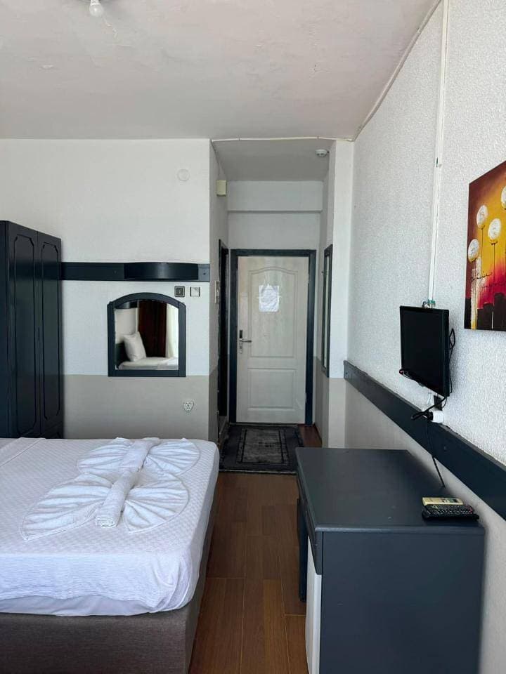 Foto 7 von 10: Economy Double Room