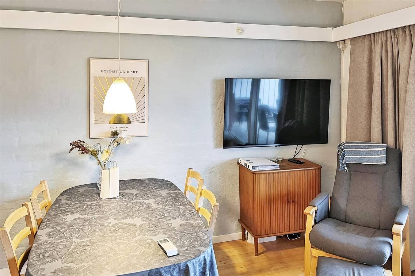 Foto 11 von 24: Pet friendly apartment in Aakirkeby with outdoor swimming pool