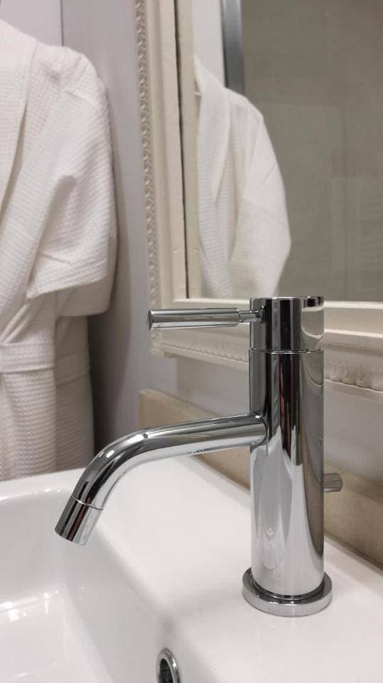 Foto 7 von 9: Double Room with Private Bathroom