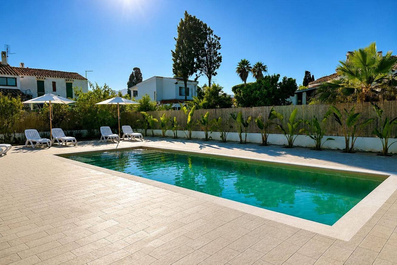 Foto 7 von 34: Villa für 6 Personen mit Pool