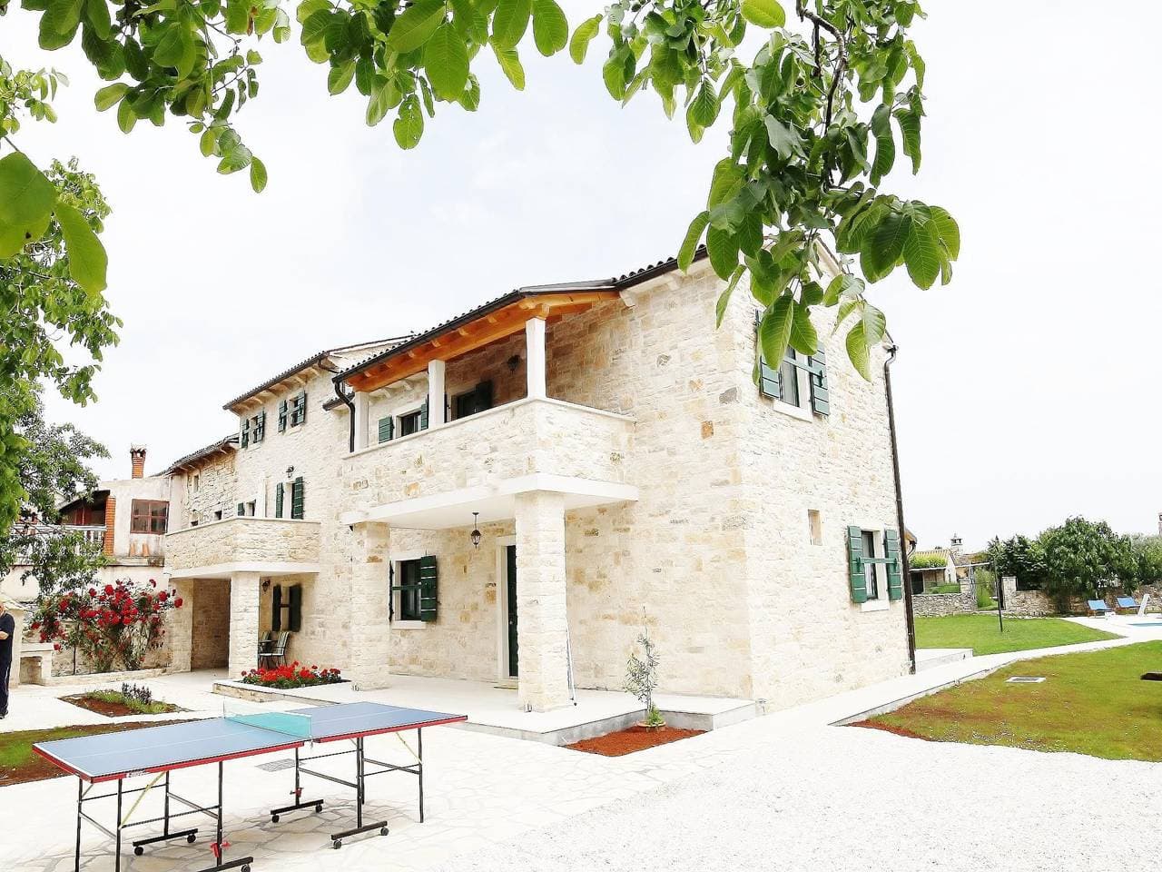 "Villa Ulika" mit eigenem Pool 1
