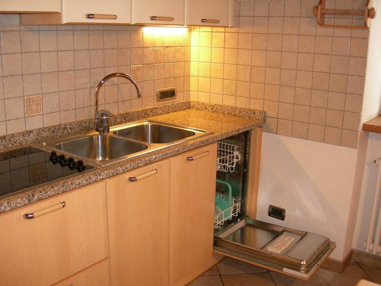 Foto 2 von 40: Three-Bedroom Apartment