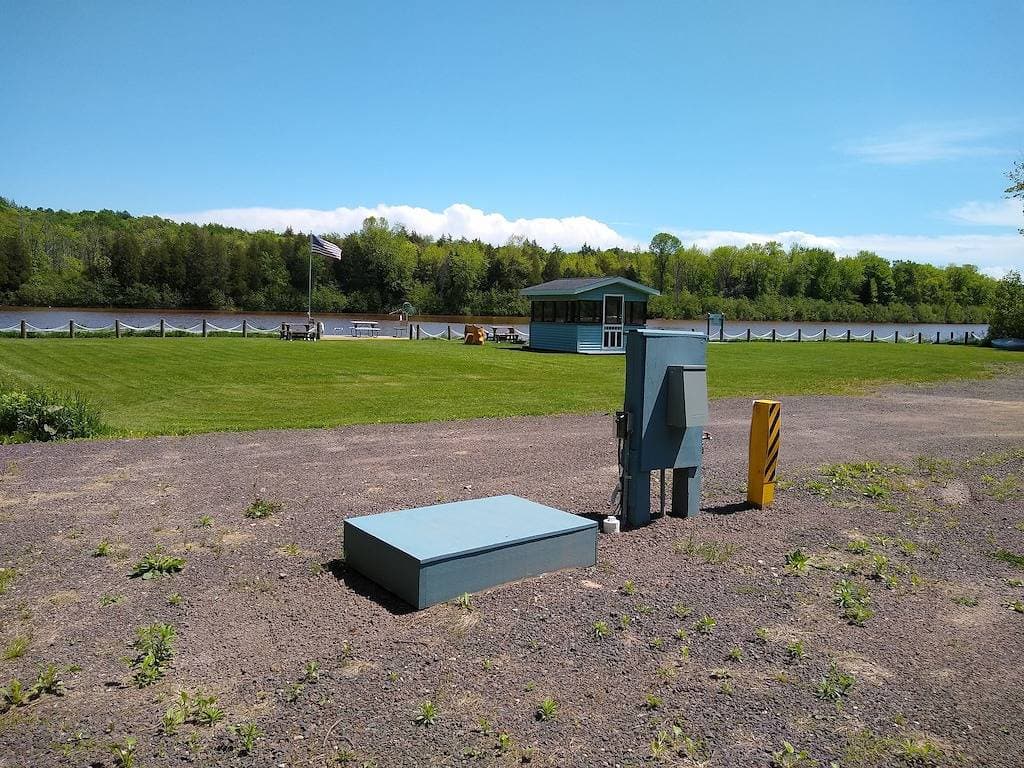 Foto 10 von 30: Privater Campingplatz am Wasser