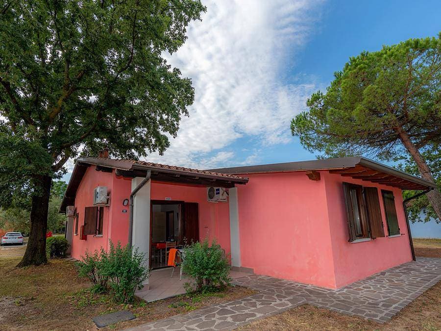 Foto 12 von 22: Camping The Garda Village - Bungalow 4 personen - Bilo Comfort