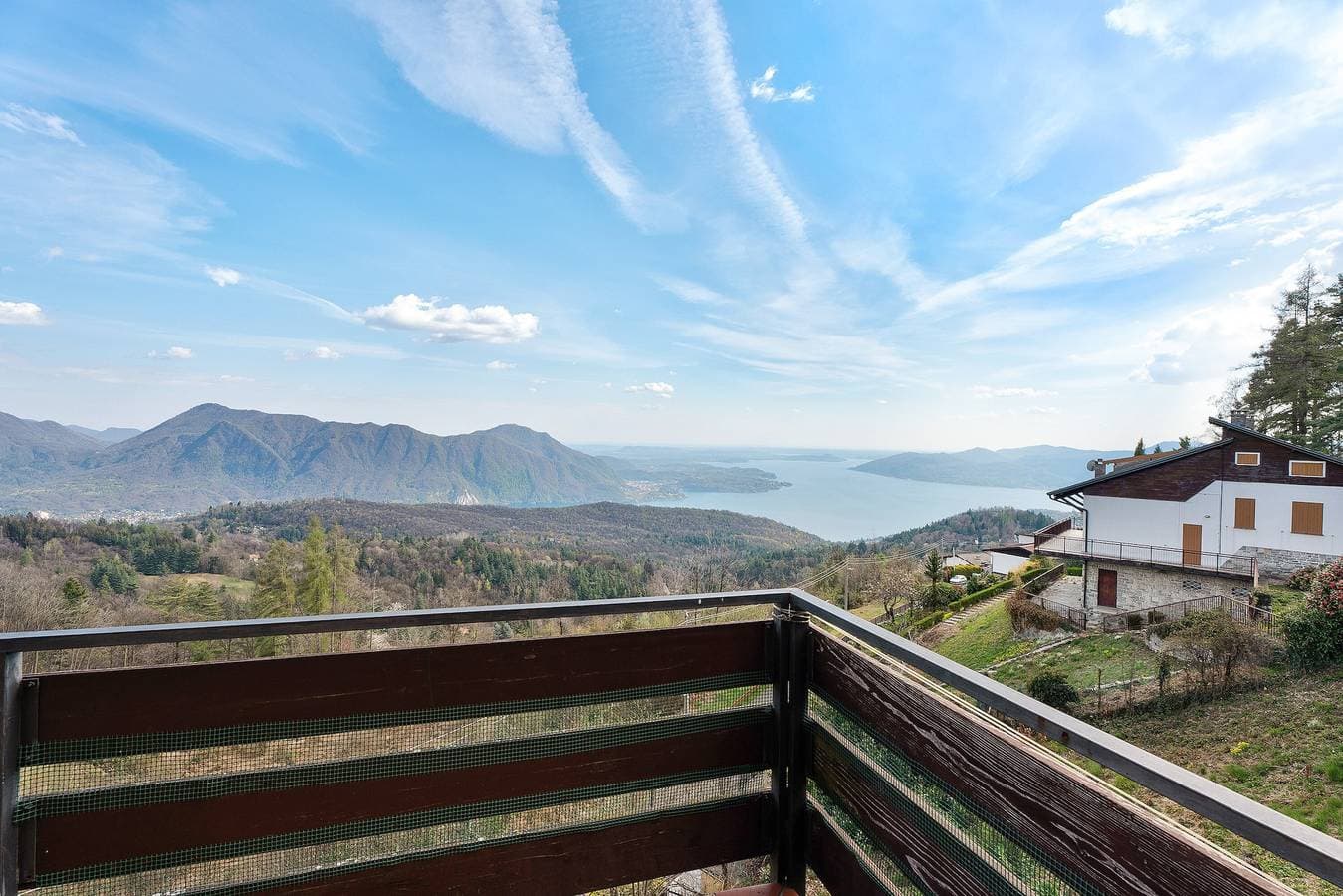Foto 6 von 42: Ferienwohnung Gran Vista in Premeno mit Blick auf den Lago Maggiore