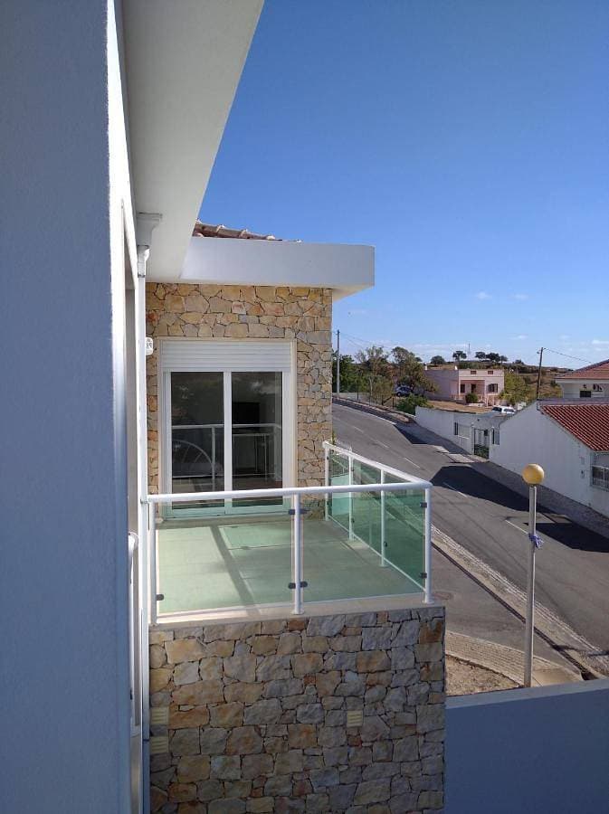 Foto 5 von 96: Five-Bedroom House