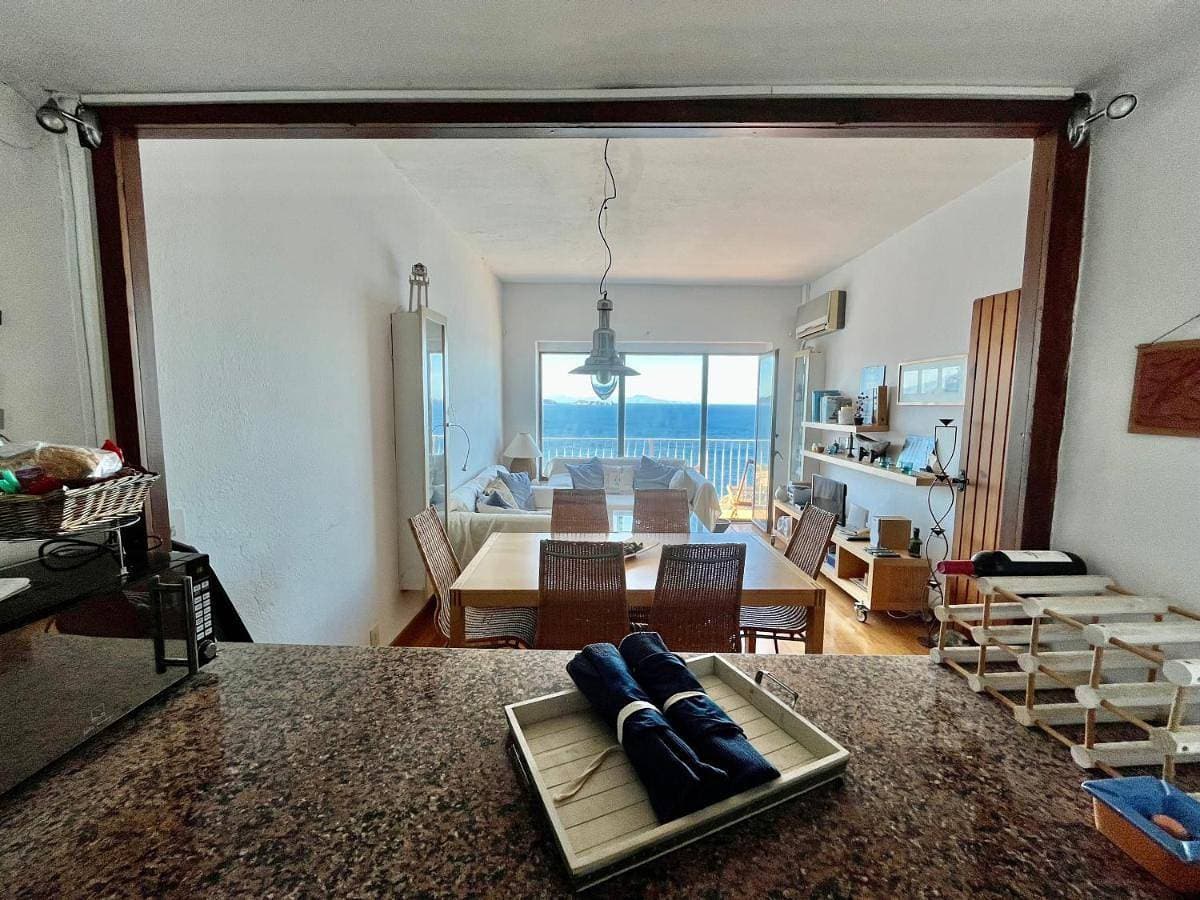 Foto 3 von 23: Apartamento con playa y vistas en la Costa Brava