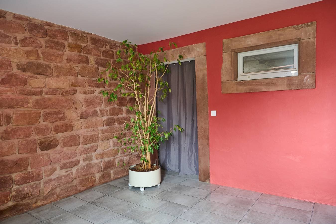 Foto 12 von 17: Ferienwohnung für 4 Personen mit Garten