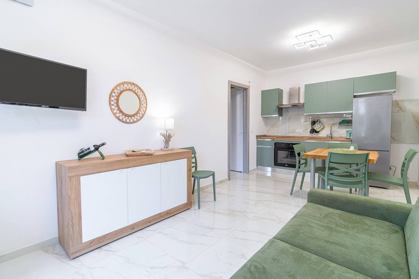 Foto 9 von 27: Apartment 'Marzamemi 1 mit privatem Garten', WLAN und Klimaanlage