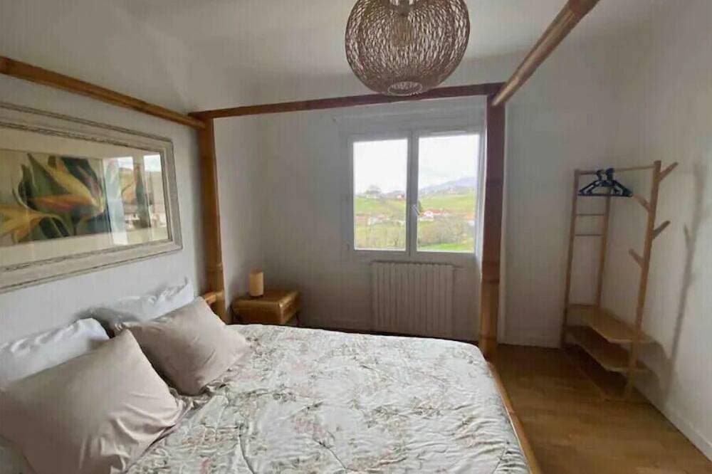 Foto 2 von 30: Classic Basque-Family Friendly, Swimming pool, Air conditioned, Quiet, Pastoral