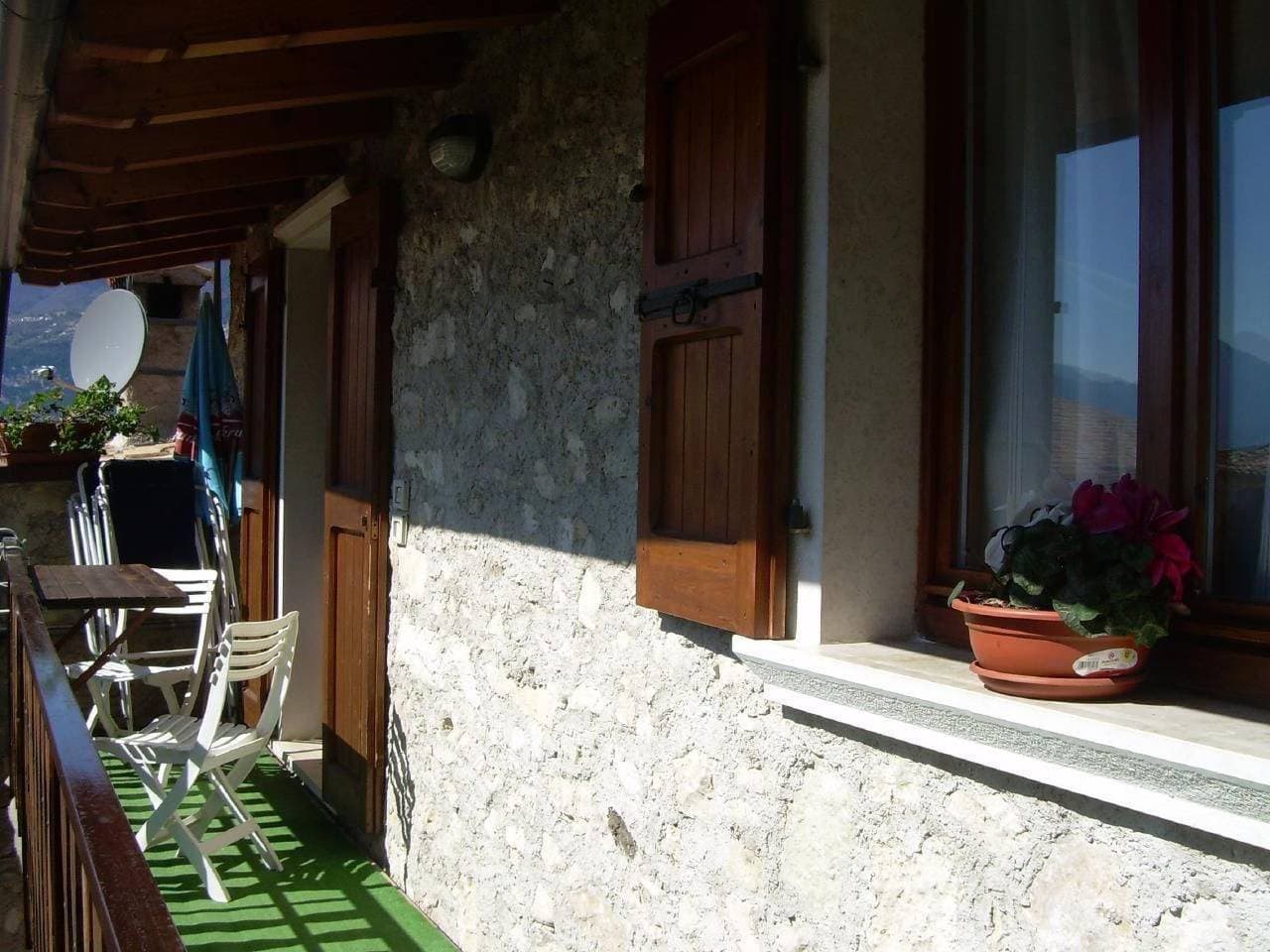 Foto 11 von 25: Ferienwohnung in Brenzone mit Wander- und Radwegen, 1,5 km vom Stadtzentrum entfernt