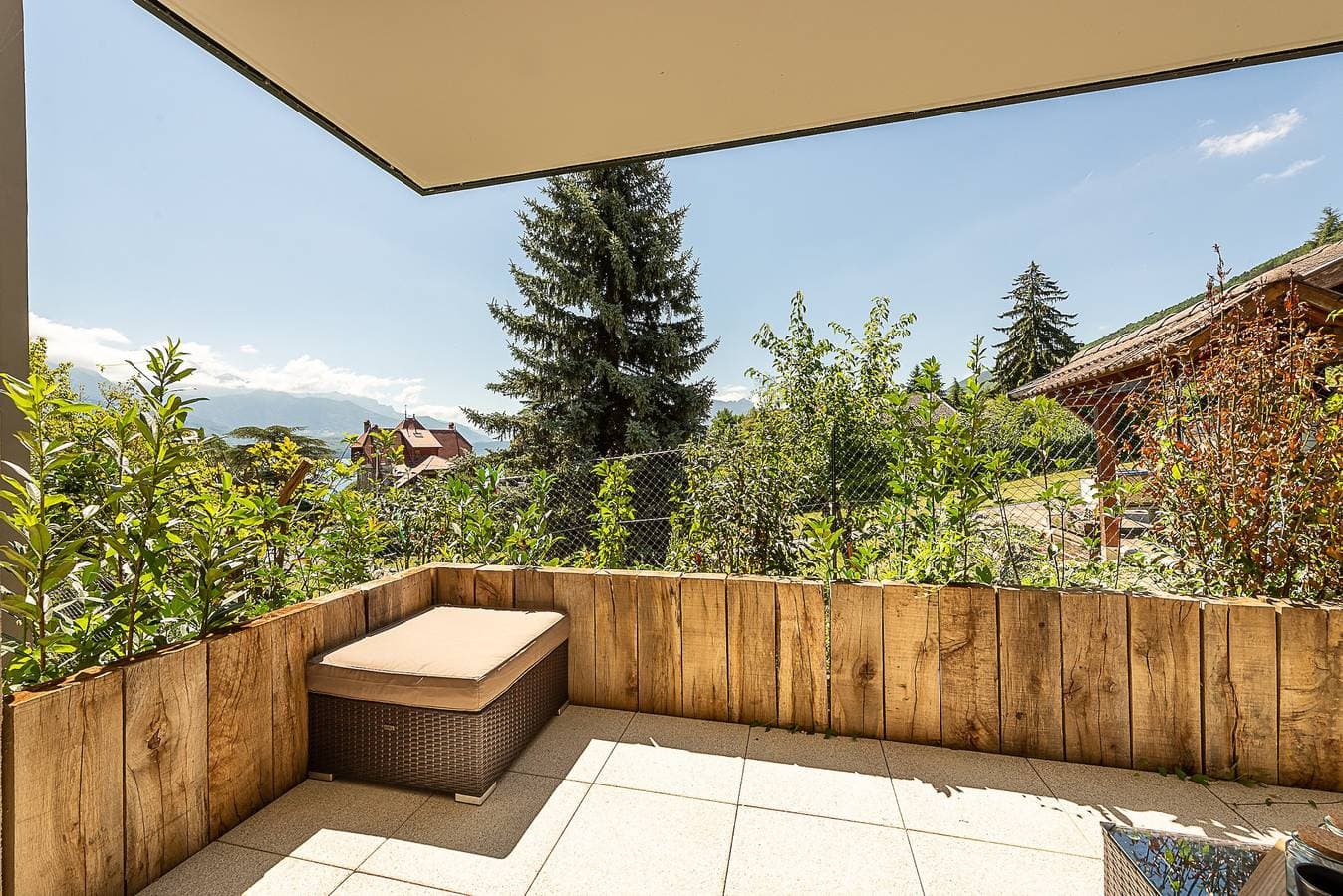 Foto 13 von 22: Ferienwohnung für 4 Personen mit Seeblick